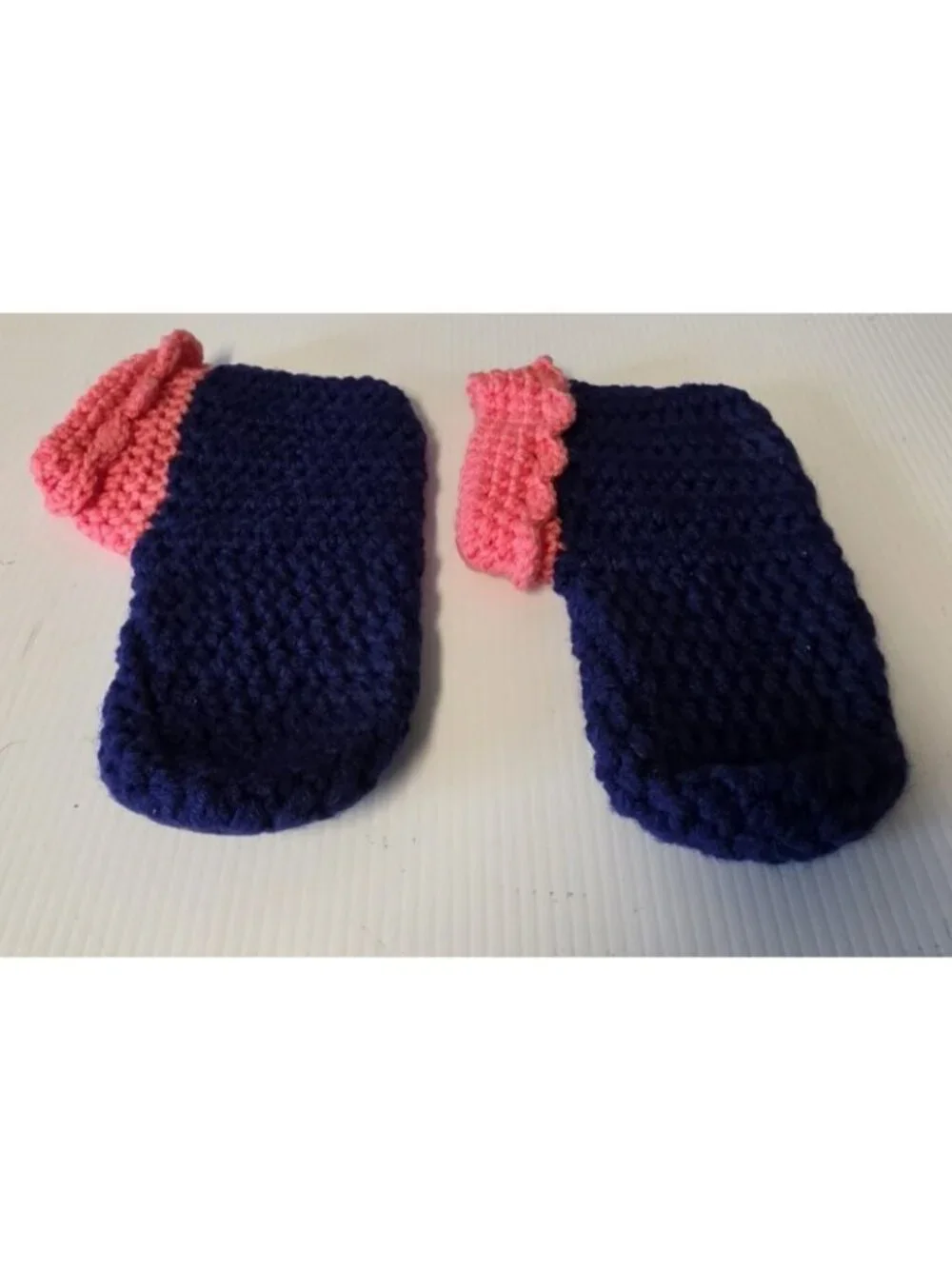 Brand New Set of 2 Homemade Boys Girls Knitted Booties Pink Navy Blue Maroon